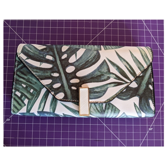 Leaf Print Clutch w/ Removable Strap - Picture 2 of 5